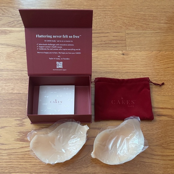 Cakes Bra - Picture 2 of 5